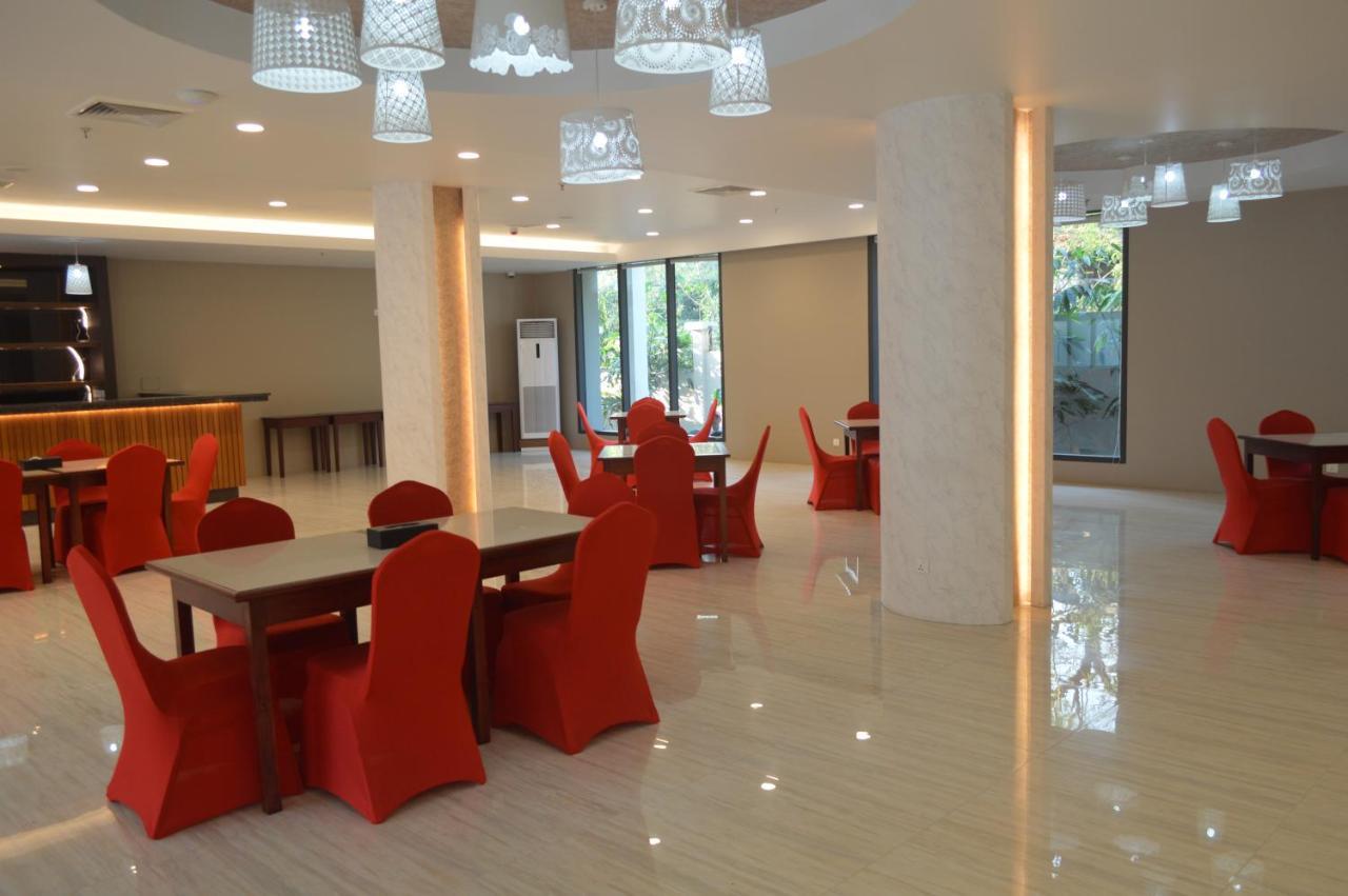 Airport Avenue Hotel Gyogon Экстерьер фото