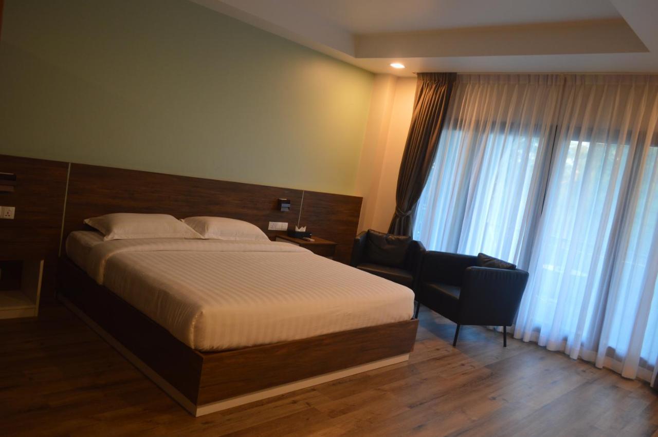 Airport Avenue Hotel Gyogon Экстерьер фото